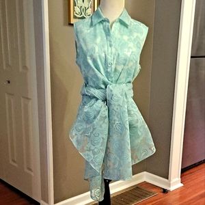 Christian Siriano NWT pastel green blouse